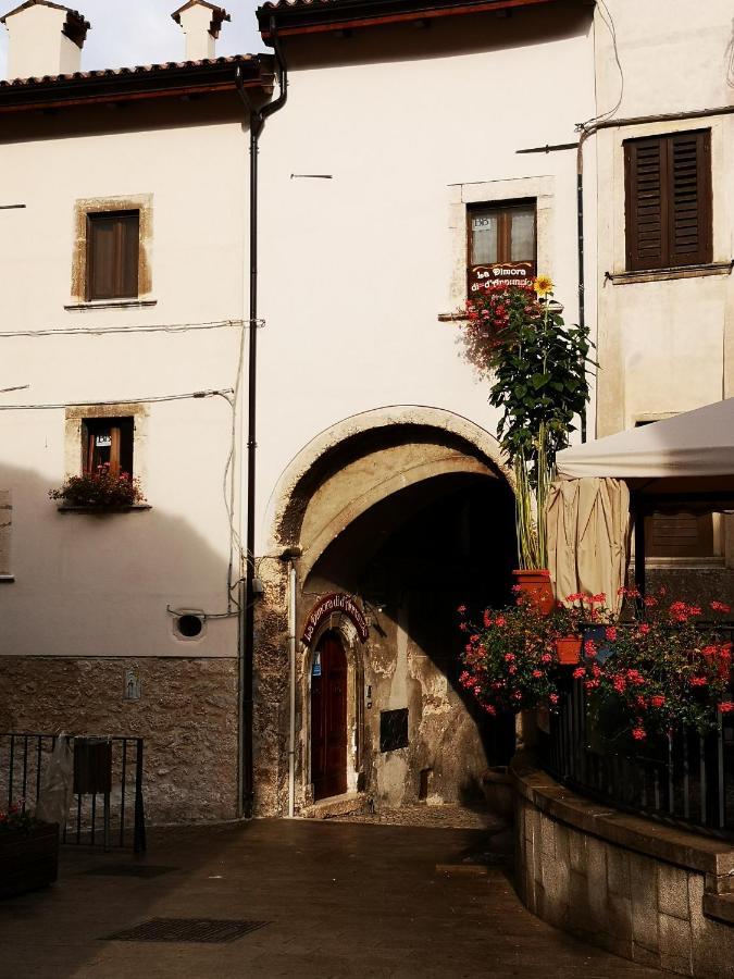 La Dimora Di D'Annunzio Panzió Scanno Kültér fotó